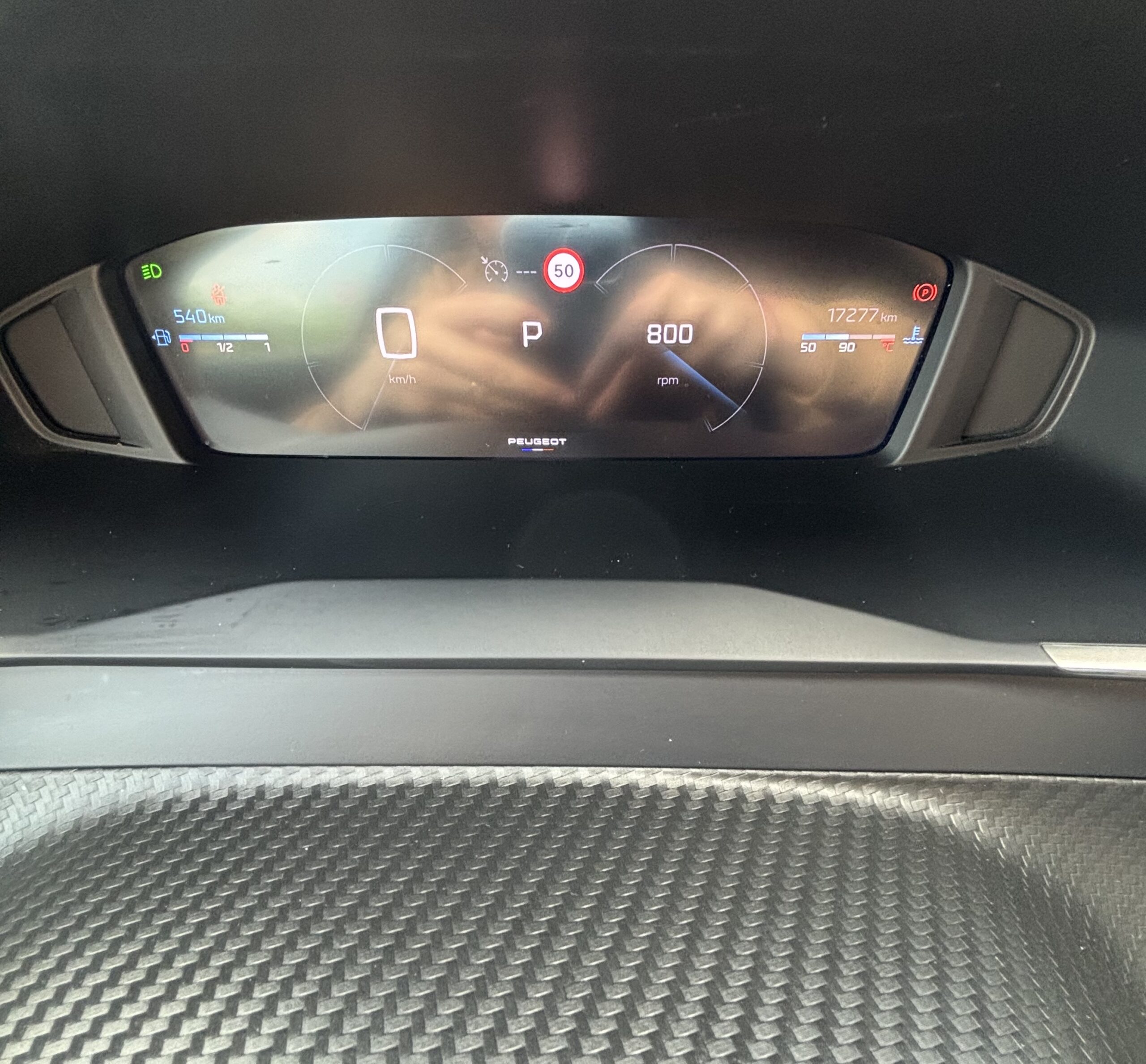 
								Peugeot 2008 130 EAT8 Allure full									