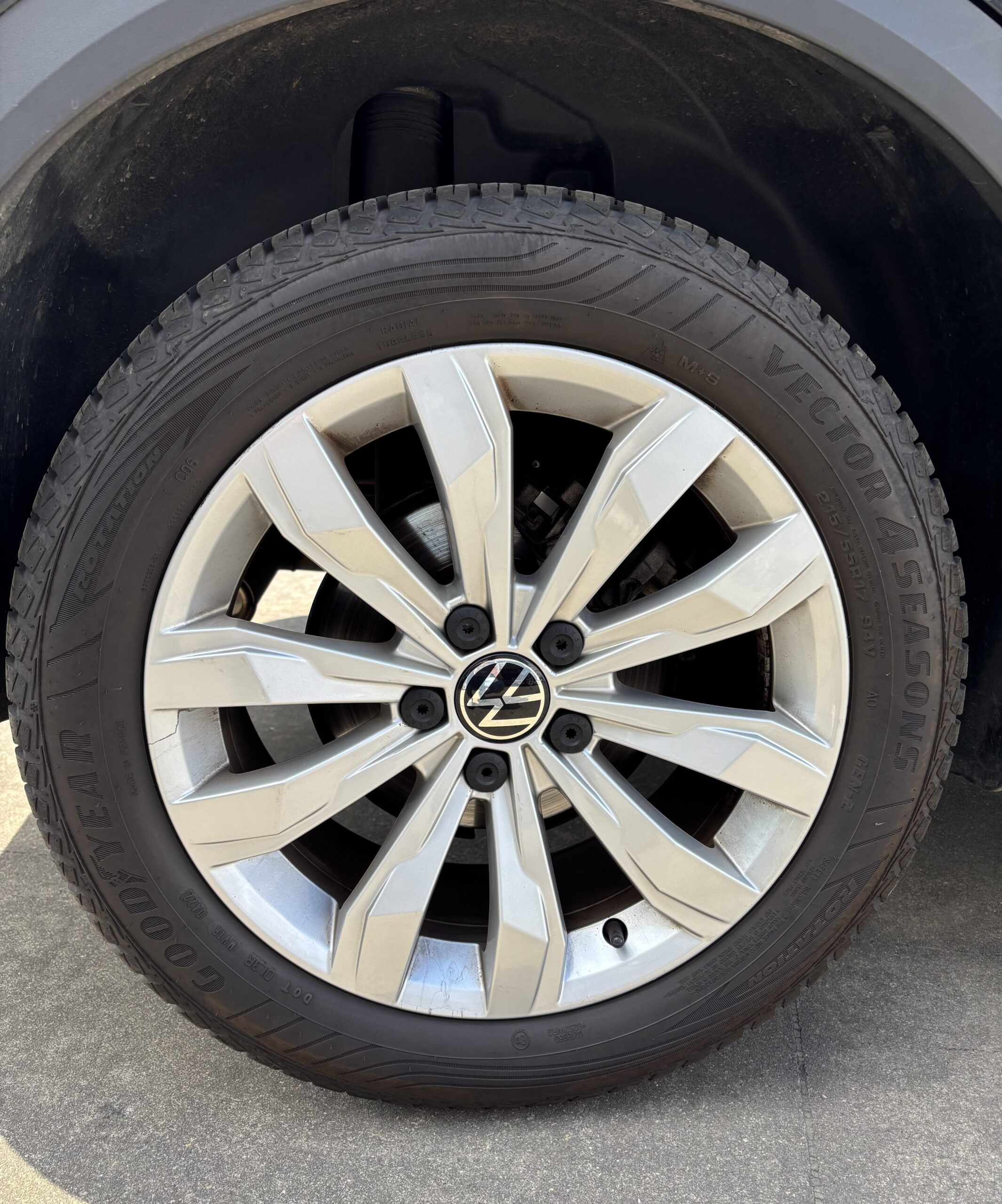 
								Volkswagen T-Roc 1.5L TSI 150 Evo Active full									