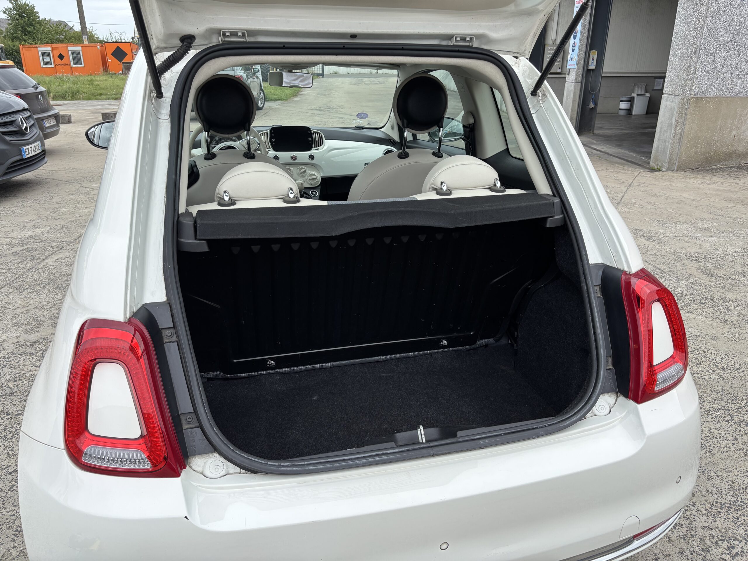 
								FIAT 500 – 1.2 8V 69 LOUNGE full									