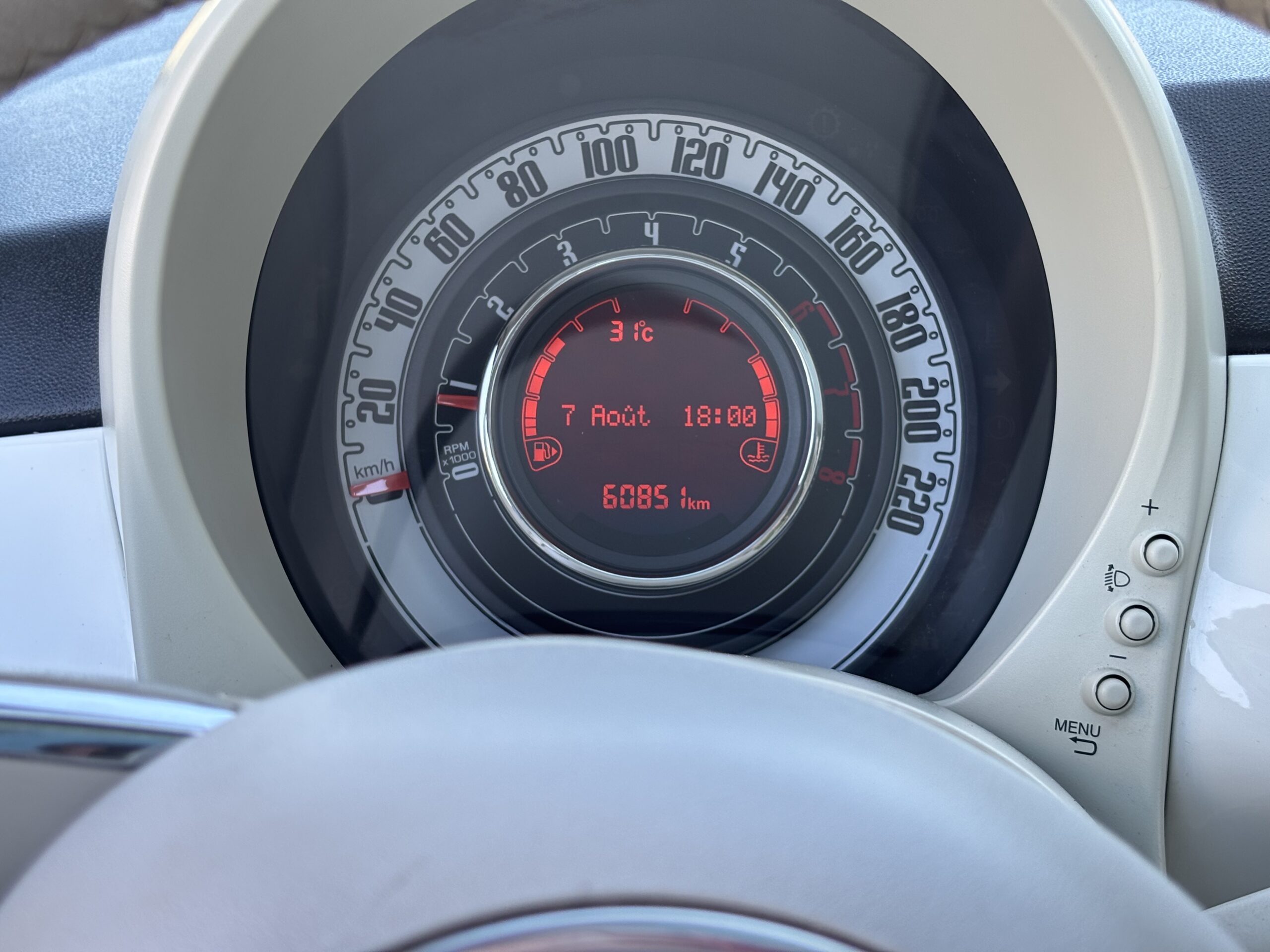 
								FIAT 500 – 1.2 8V 69 LOUNGE full									