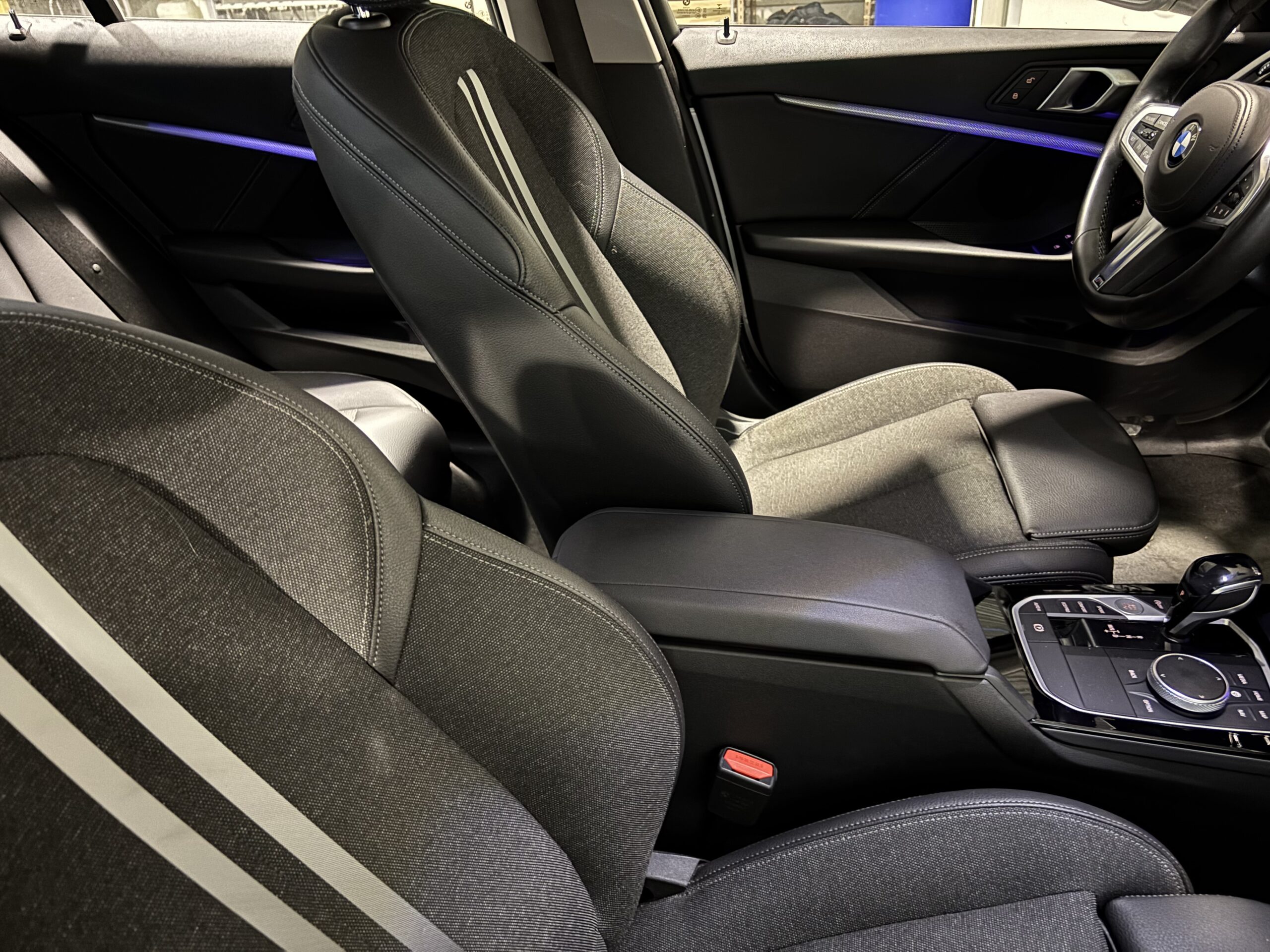 
								BMW Série 1 F40 116d Business design DKG7 – Garantie 12 mois – 3000€ d’options full									