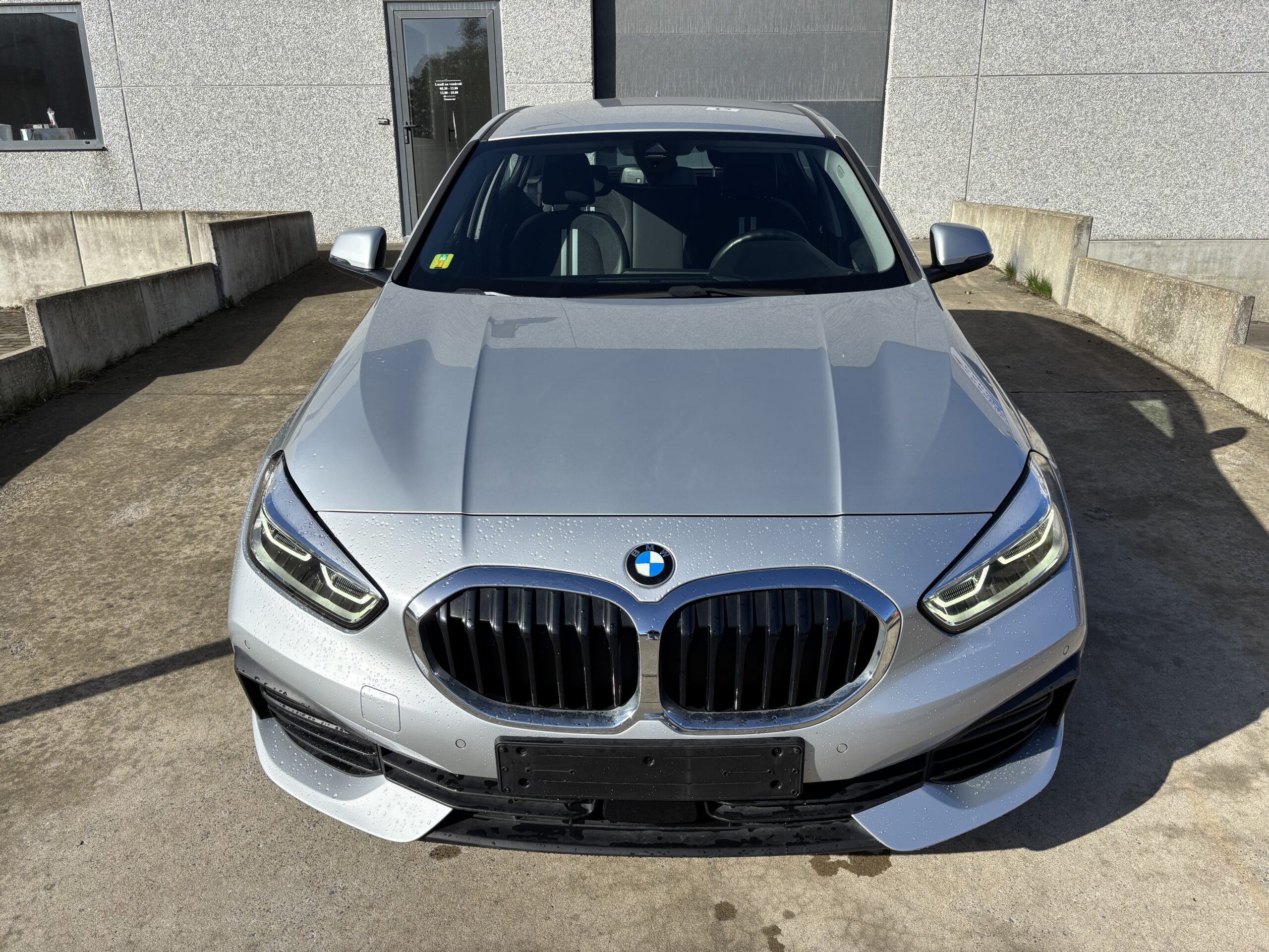 
								BMW Série 1 F40 116d Business design DKG7 – Garantie 12 mois – 3000€ d’options full									