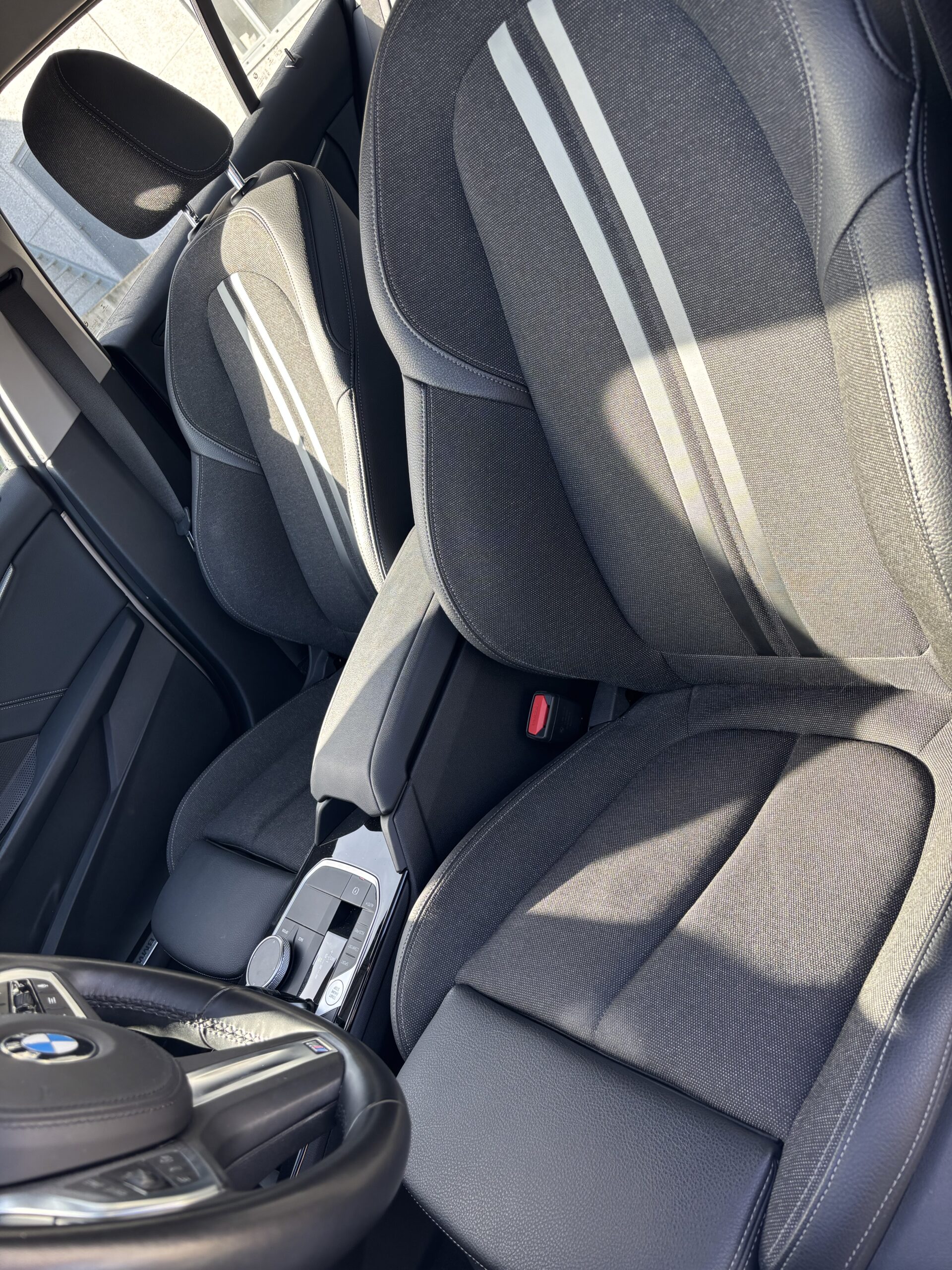 
								BMW Série 1 F40 116d Business design DKG7 – Garantie 12 mois – 3000€ d’options full									