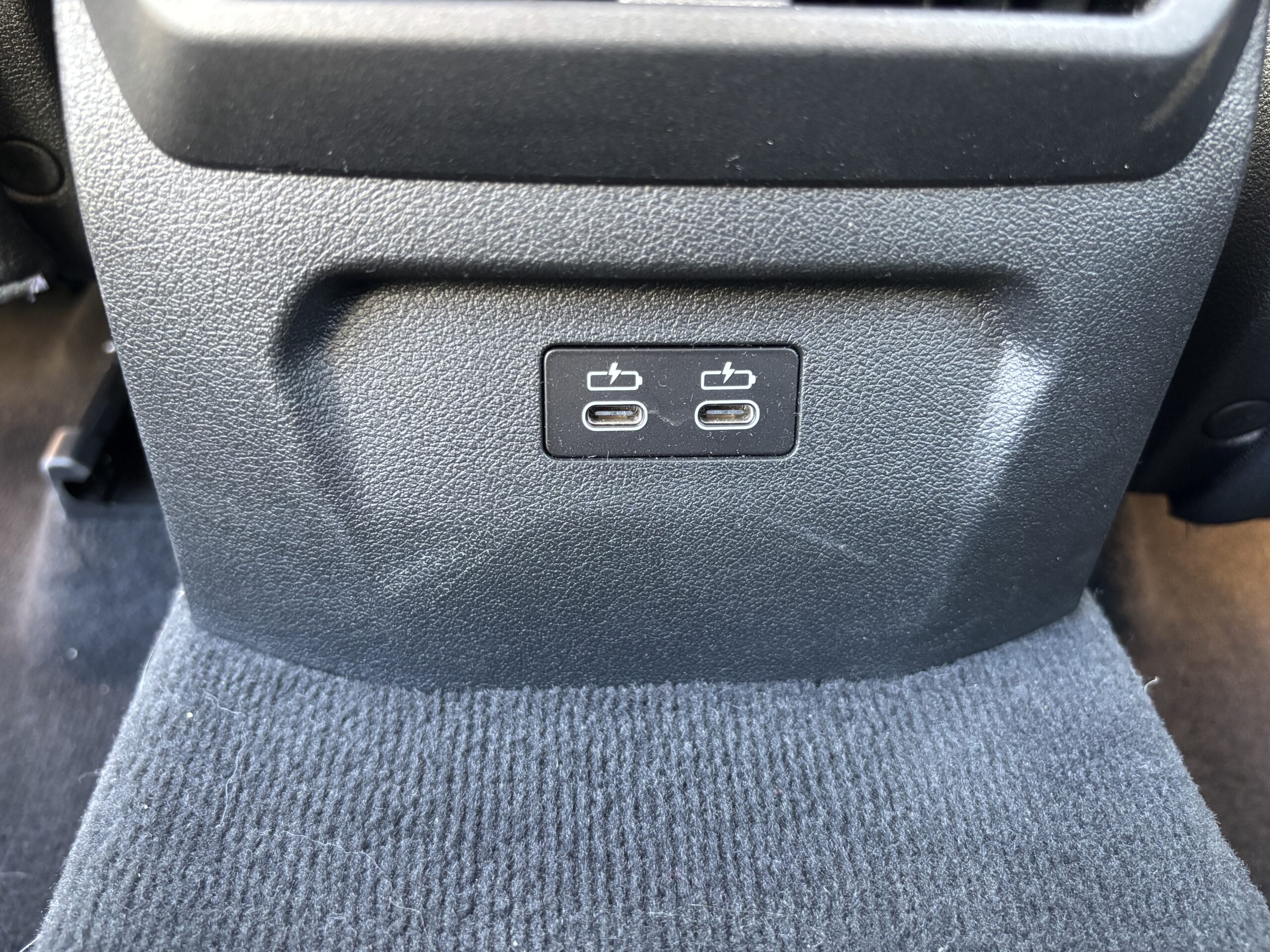 
								BMW Série 1 F40 116d Business design DKG7 – Garantie 12 mois – 3000€ d’options full									