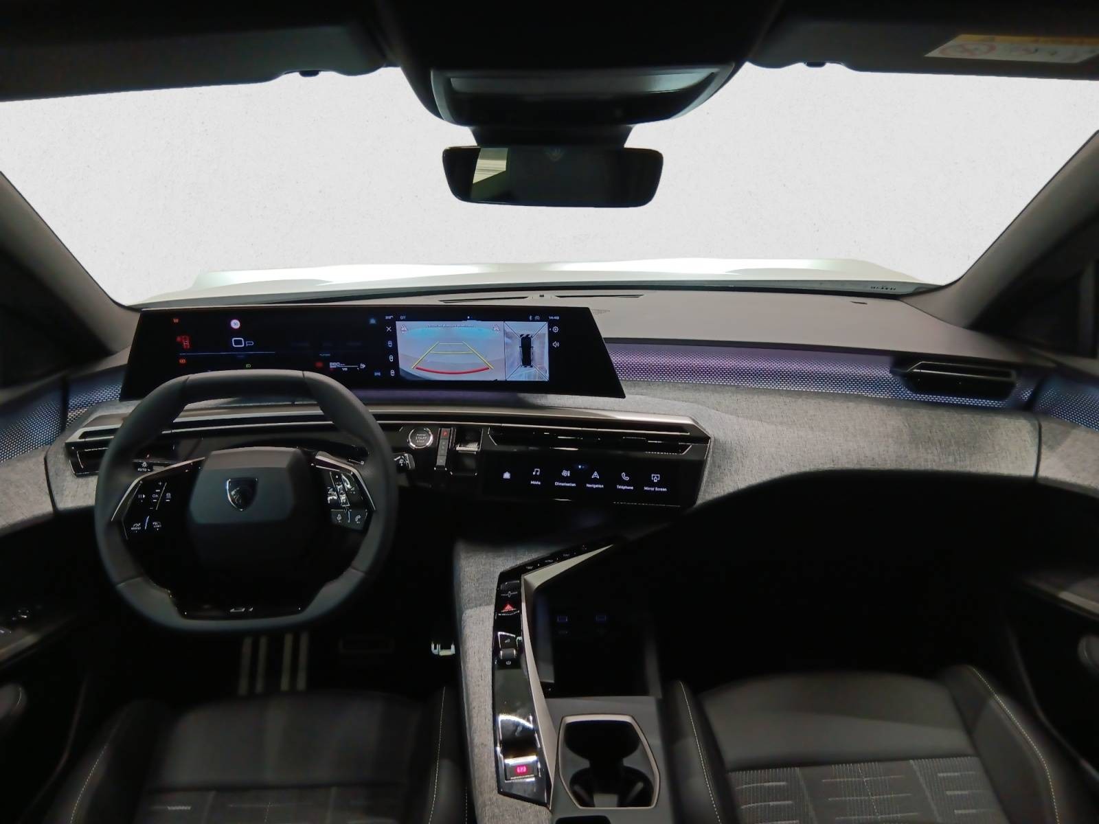 
								PEUGEOT 3008 HYBRID 145 E-DCS6 GT – Garantie 5 ans full									