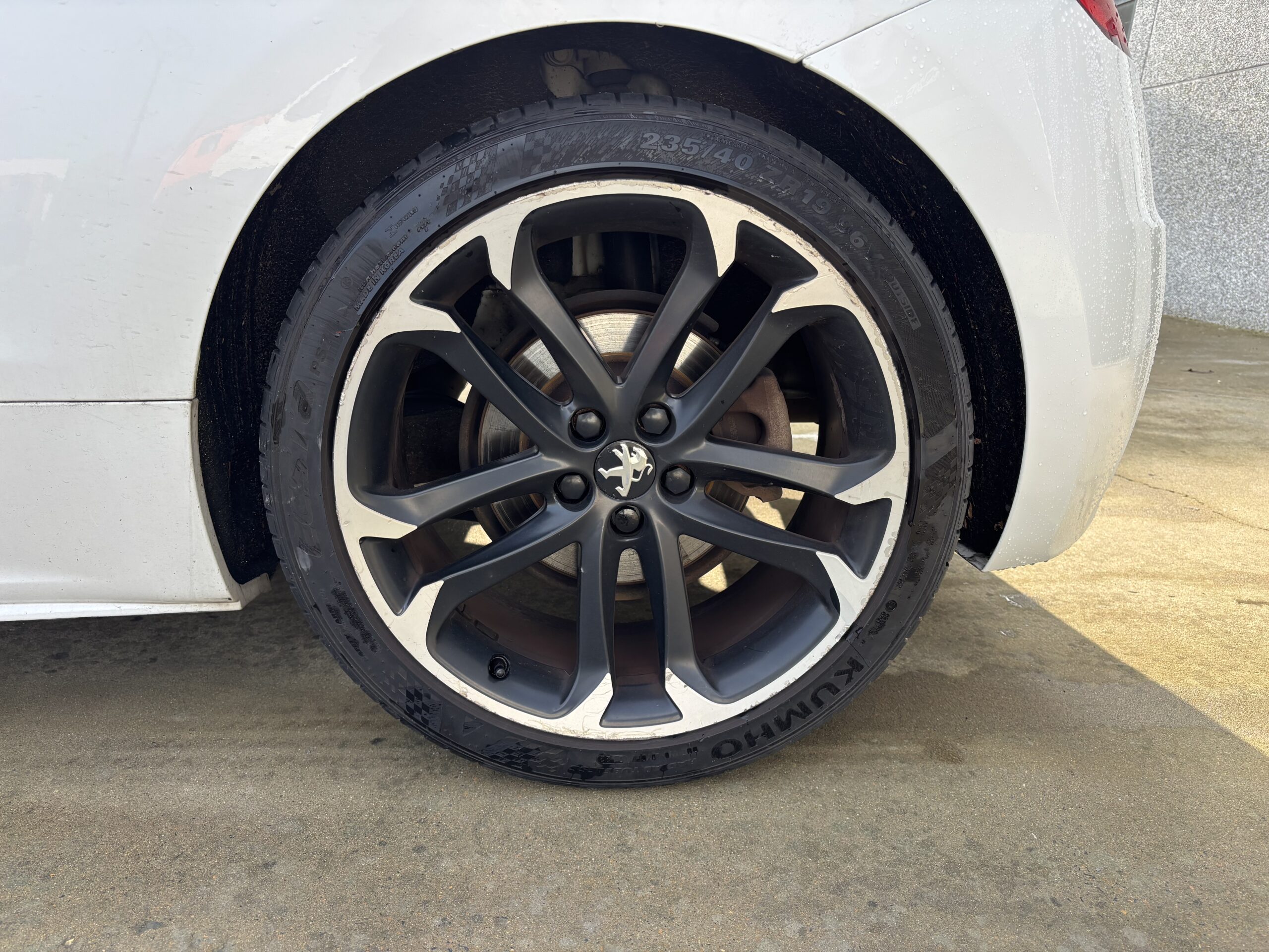 
								Peugeot RCZ 2.0 HDi – 163ch – Garantie 12 mois full									