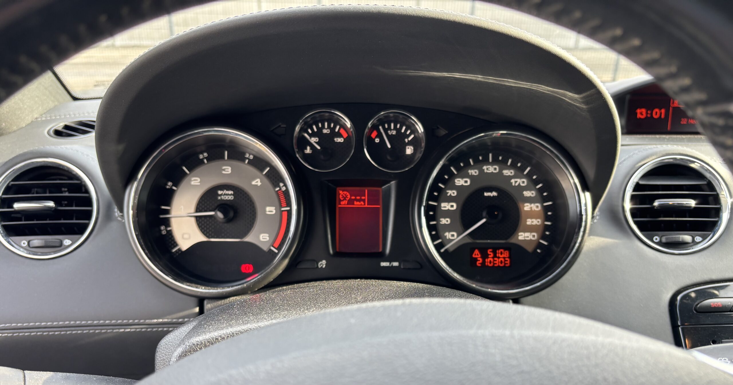 
								Peugeot RCZ 2.0 HDi – 163ch – Garantie 12 mois full									