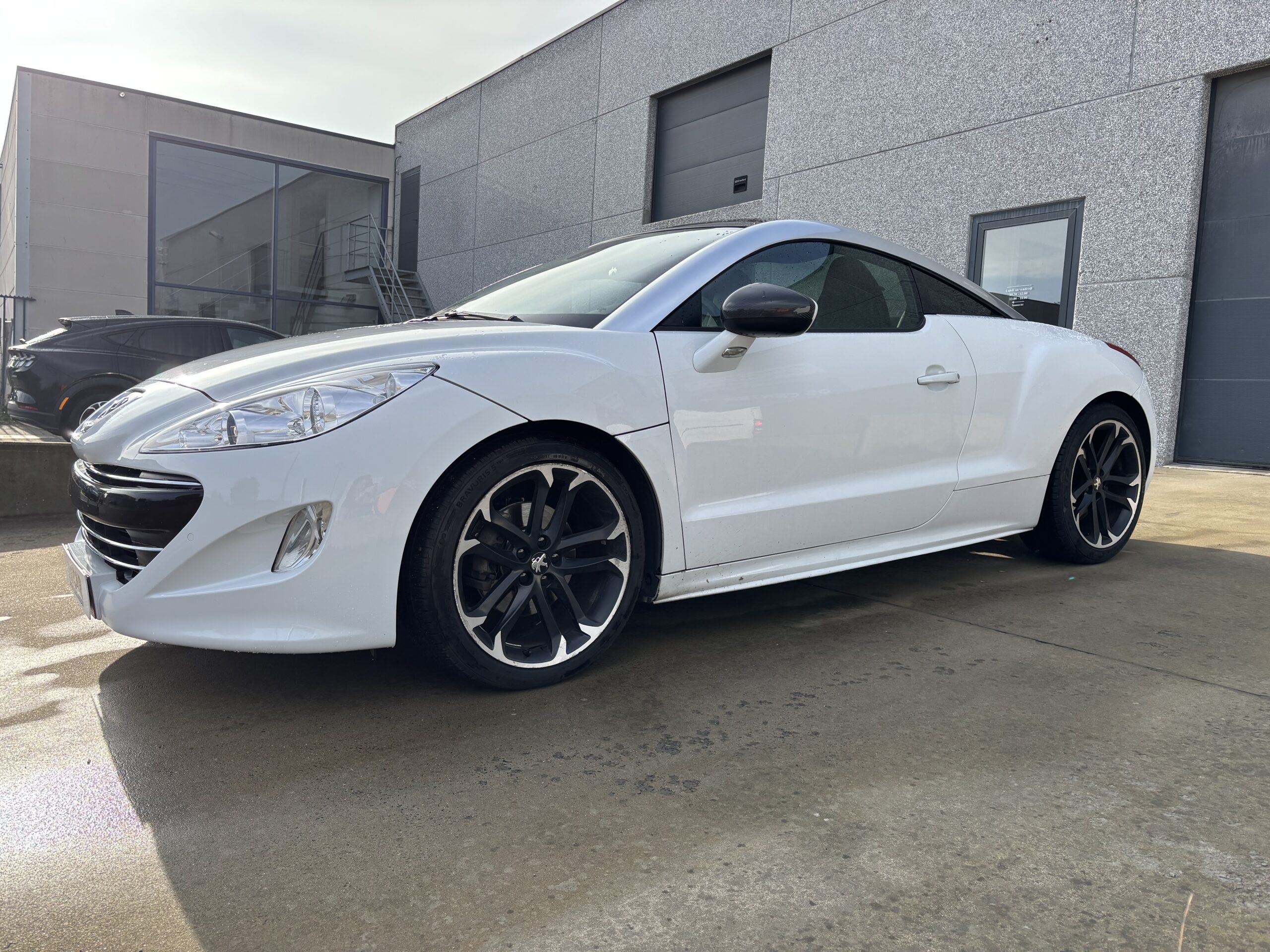 
								Peugeot RCZ 2.0 HDi – 163ch – Garantie 12 mois full									