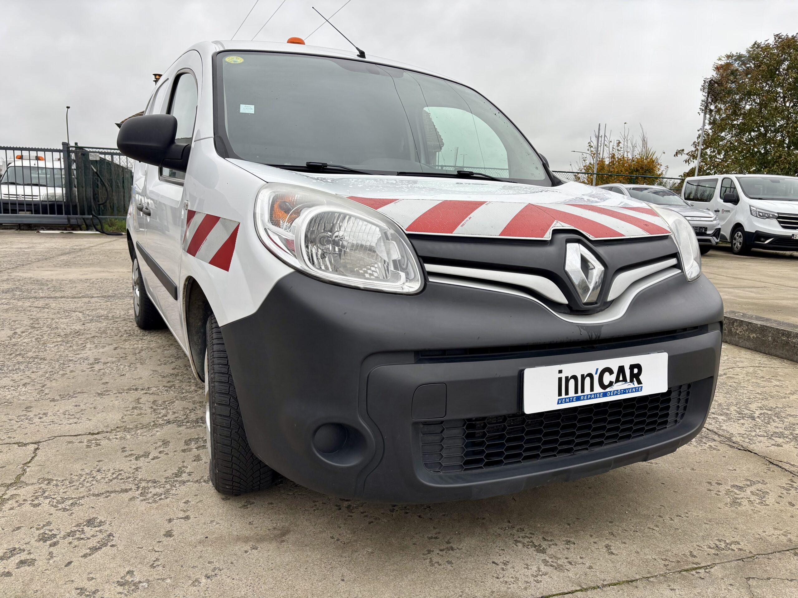 
								Renault Kangoo 1.5 DCI 90 extra R-LINK – 7500€HT full									