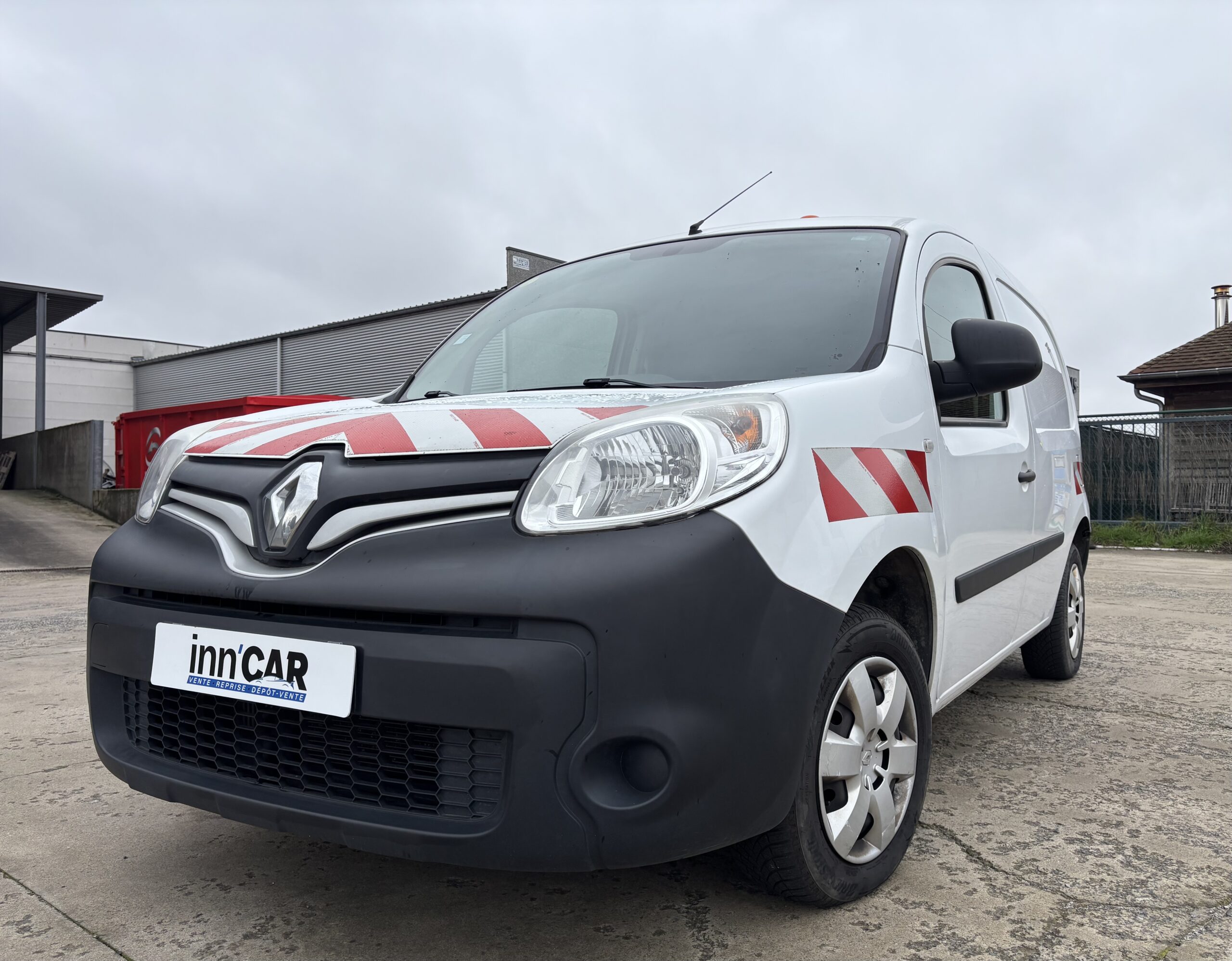 
								Renault Kangoo 1.5 DCI 90 extra R-LINK – 7500€HT full									