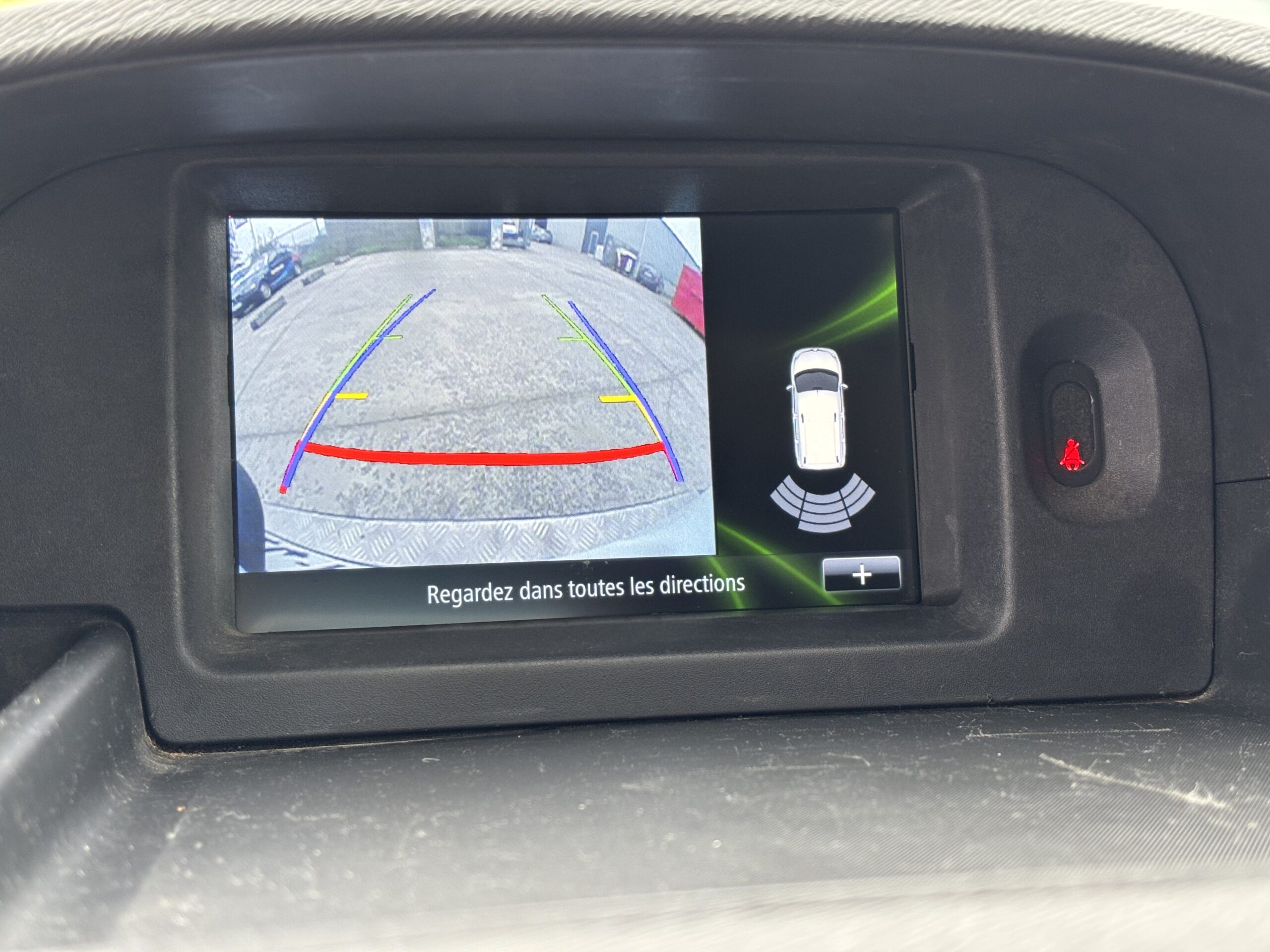 
								Renault Kangoo 1.5 DCI 90 extra R-LINK – 7500€HT full									