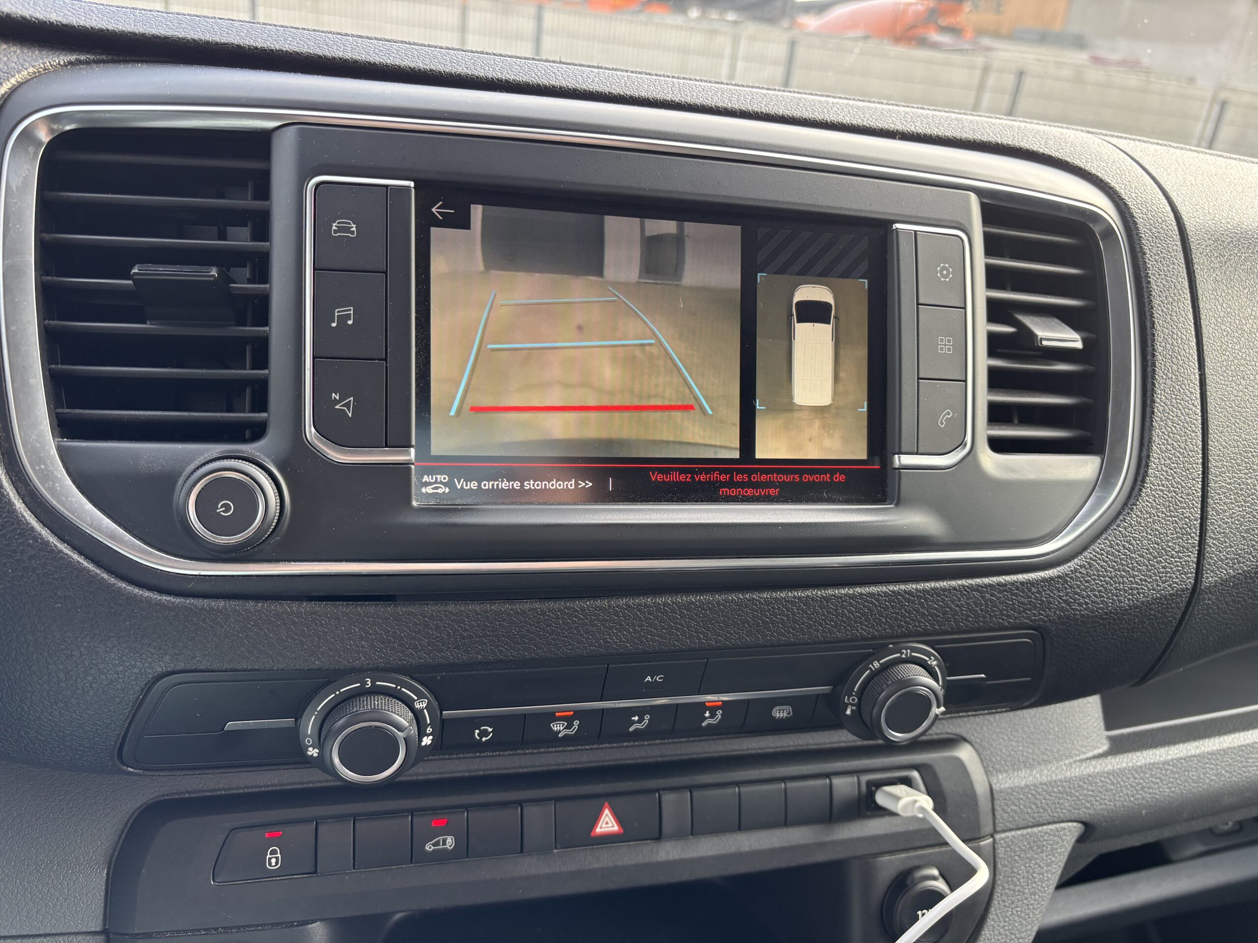 
								CITROEN JUMPY XS BLUEHDI 120 S&S BVM6 CITYVAN – DISTRIB OK full									