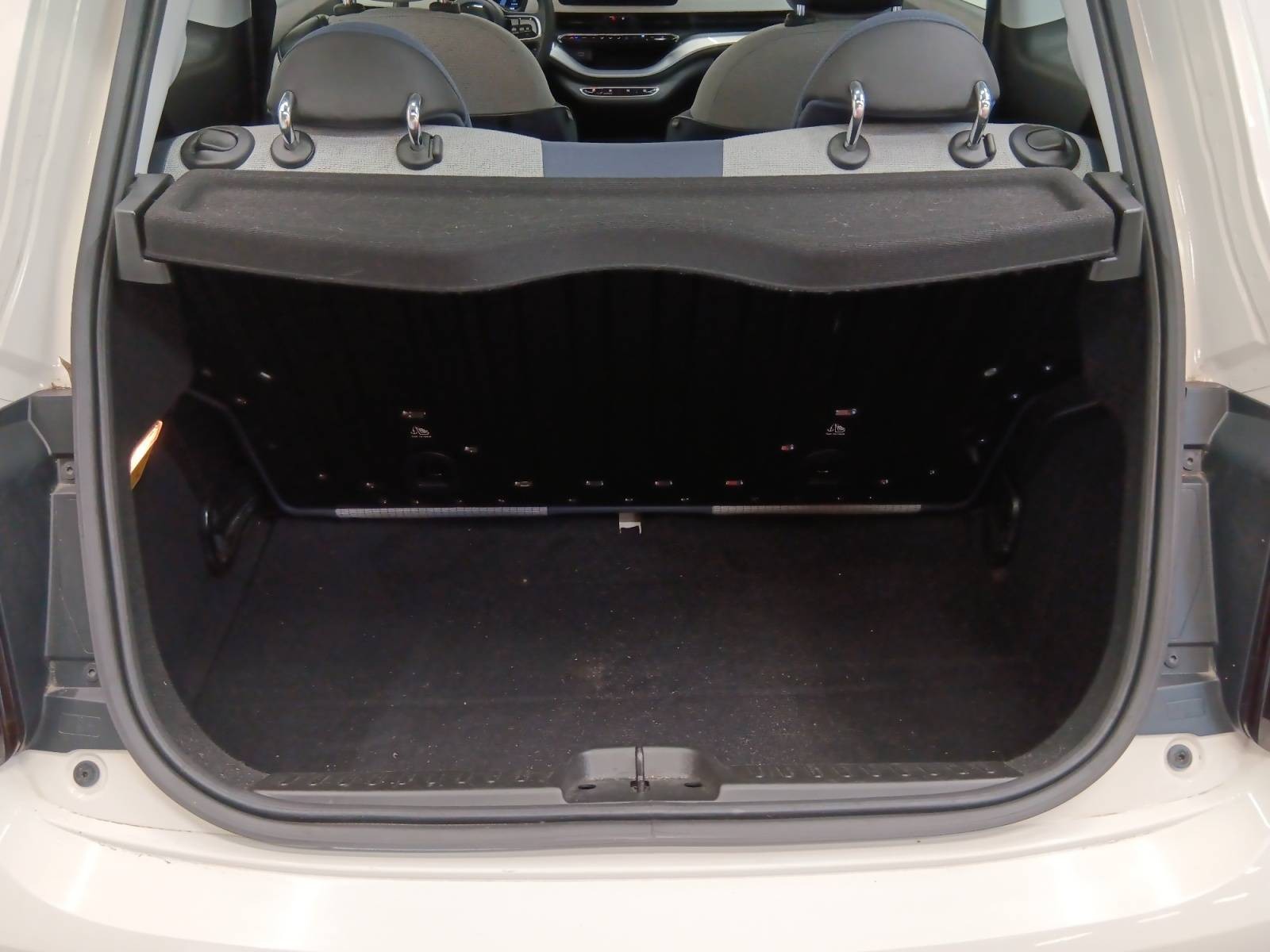 
								FIAT 500e 118 CH ICÔNE – Garantie 24 mois full									